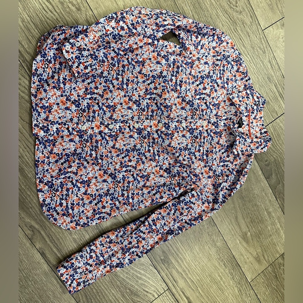 Talbots Red and Blue Fitted Long Sleeve Blouse 💕 - Picture 7 of 10